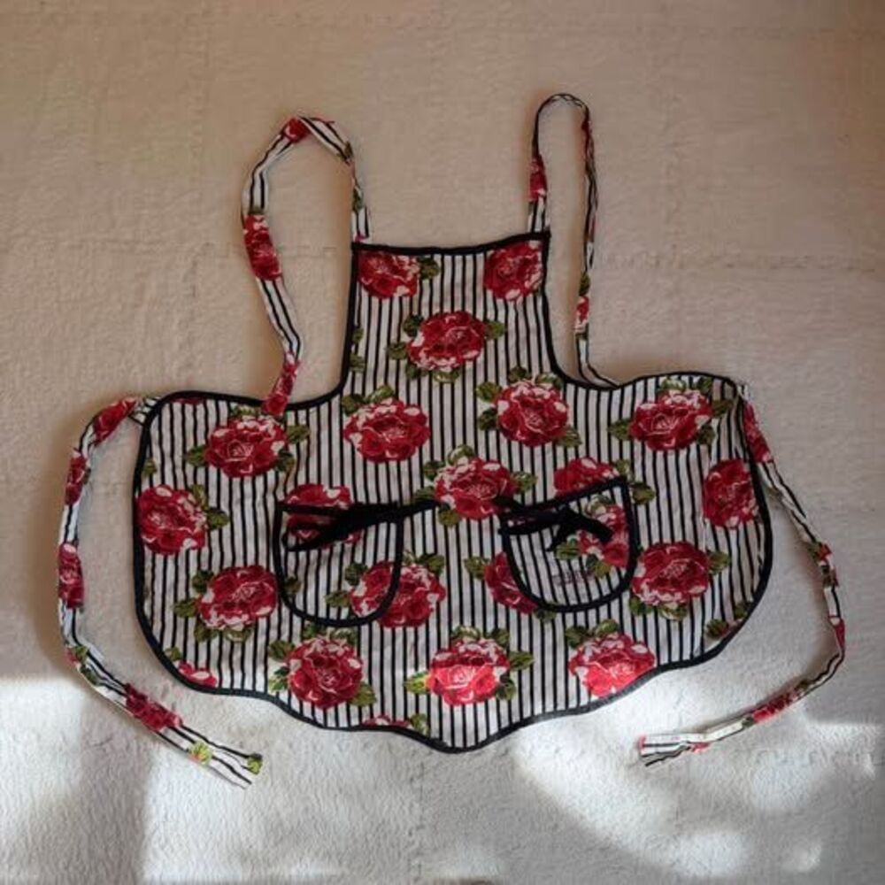 Cute Floral and Striped Apron Women